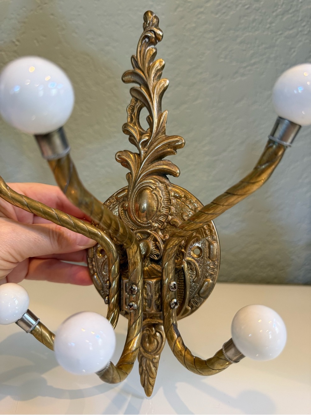 Vintage Brass Wall Hook Rack with White Ceramic Knobs - Picture 8 of 10